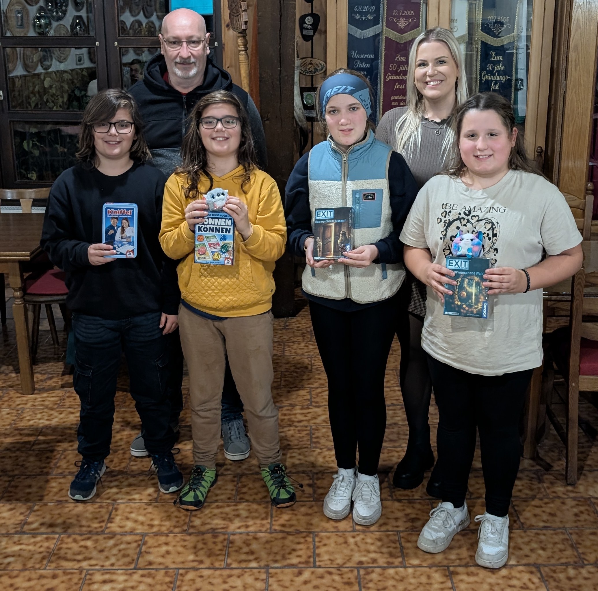 PXL_20251025_172627427.MP2